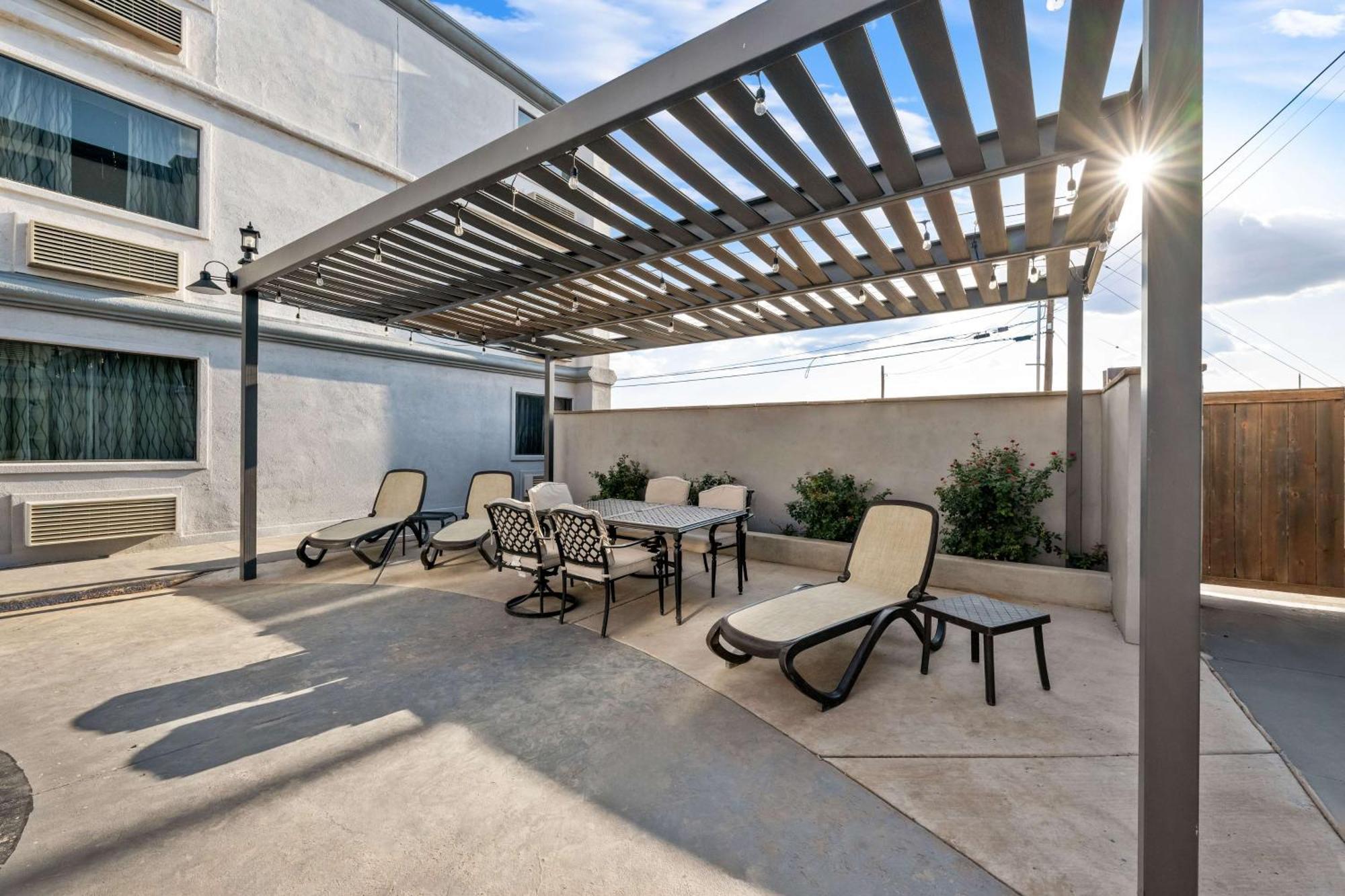 Surestay Plus Hotel By Best Western Lubbock Medical Center Ngoại thất bức ảnh