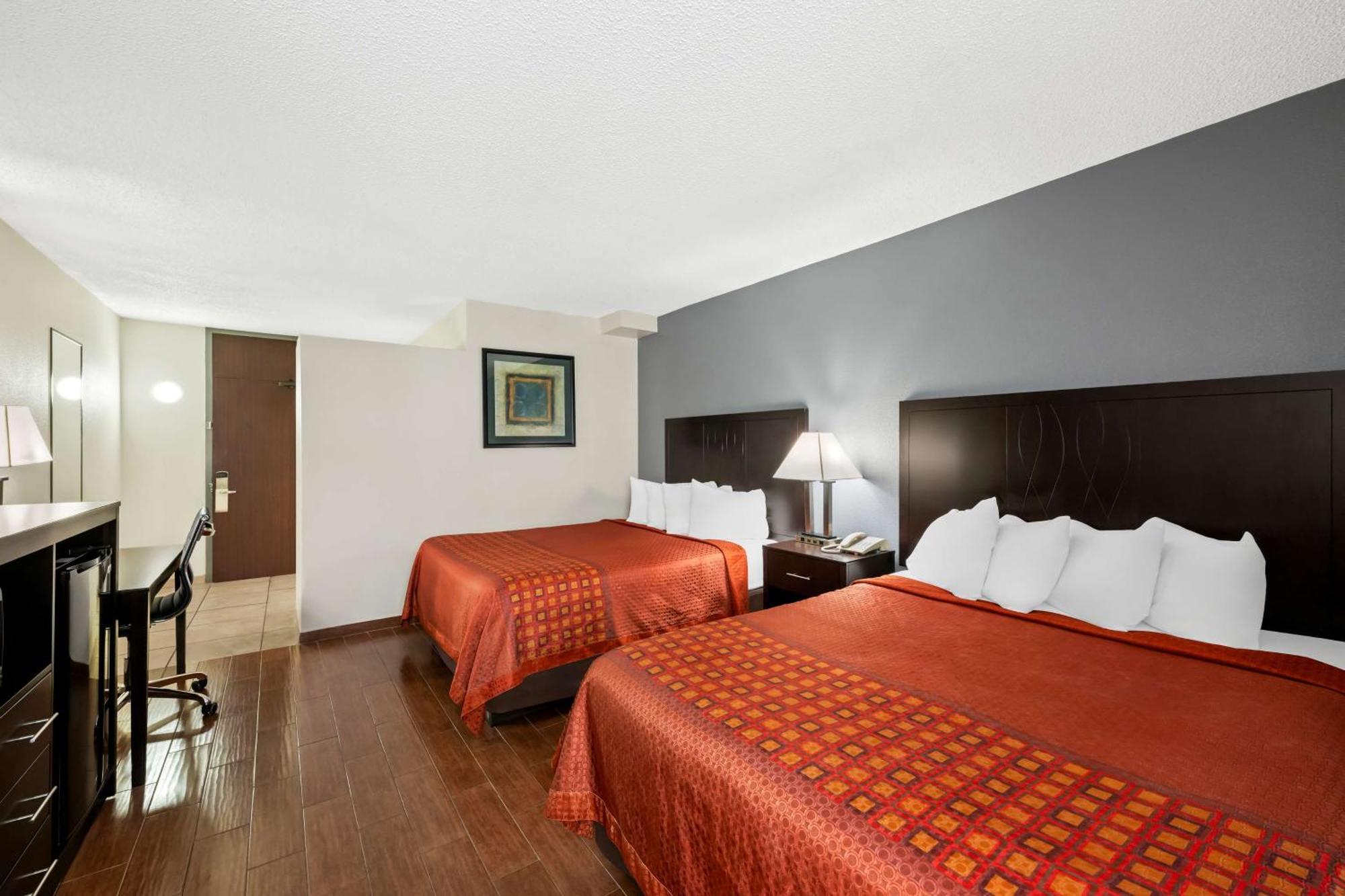 Surestay Plus Hotel By Best Western Lubbock Medical Center Ngoại thất bức ảnh