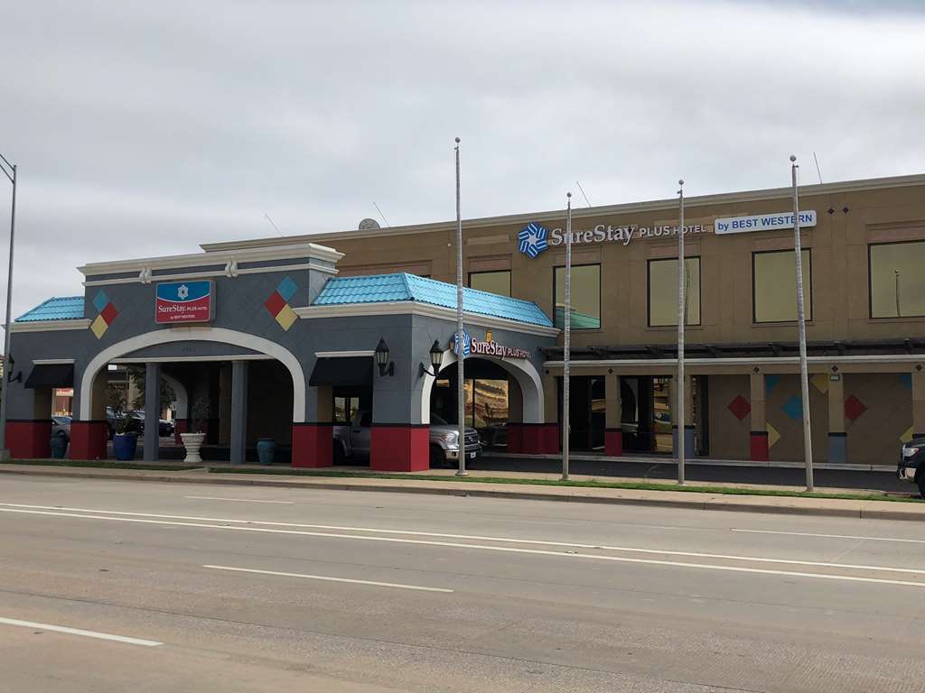 Surestay Plus Hotel By Best Western Lubbock Medical Center Ngoại thất bức ảnh